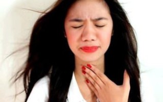 Боли в горле при глотании: каковы причины и особенности проводимого лечения