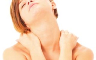 Может ли болеть горло при шейном остеохондрозе: причины, симптомы, что делать