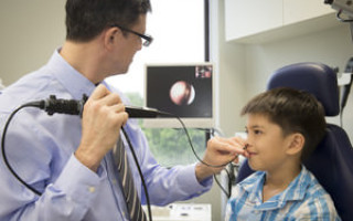 Эндоскопия носа и носоглотки у ребенка — что дает это исследование?