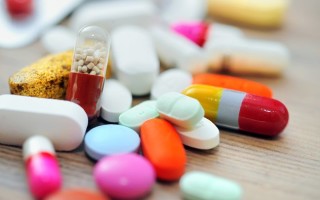 Как выбрать лекарства и таблетки от ангины?