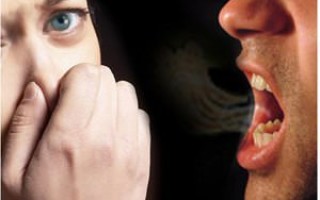 Из-за чего появляется галитоз — неприятный запах изо рта