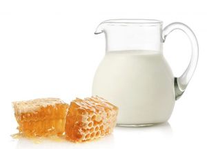 можно ли пить молоко с медом когда болит горло thumbnail